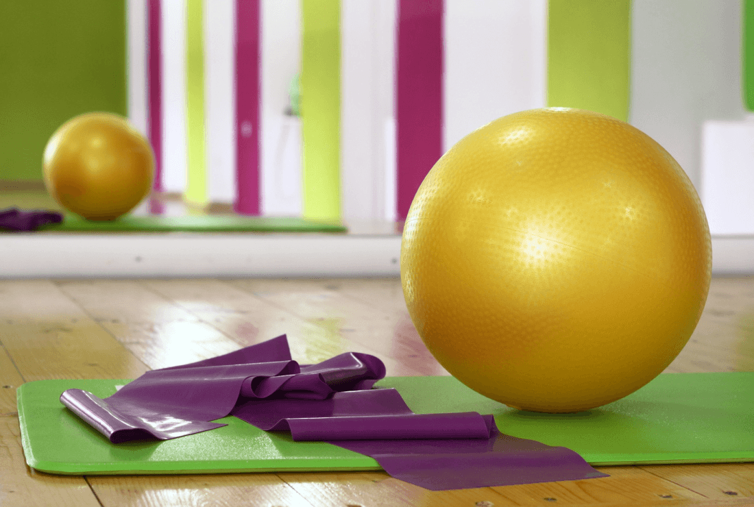 Ballon et élastique + tapis de yoga